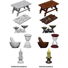 WizKids : Unpainted Miniatures - Wave 5 - Workbench & Tools | Boutique FDB